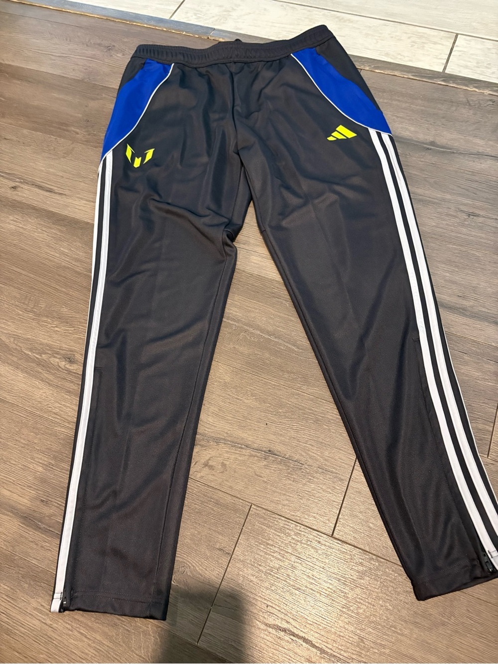 Men’s Adidas X Messi Track Pants Size L